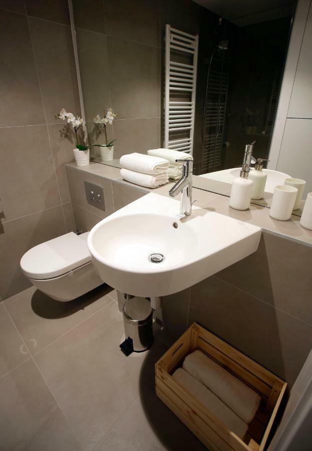 Studio Apartman Olaf Zagreb Buitenkant foto